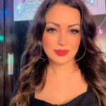 Maryam Zakaria Instagram - Is that so? 😀🤪 . . #reels #trending #reelitfeelit #reelsindia #reeloftheday #happysunday Mumbai, Maharashtra