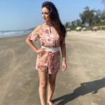Maryam Zakaria Instagram - Beautiful beach 🏖😍 . . #goa #beach #mandrem #holiday #pose #pixoftheday #style #fashion #model #actress #influencer Mandrem, Goa, India