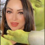 Maryam Zakaria Instagram - Omg my favourite Shrek 😍😂 #reels #trending #shrek