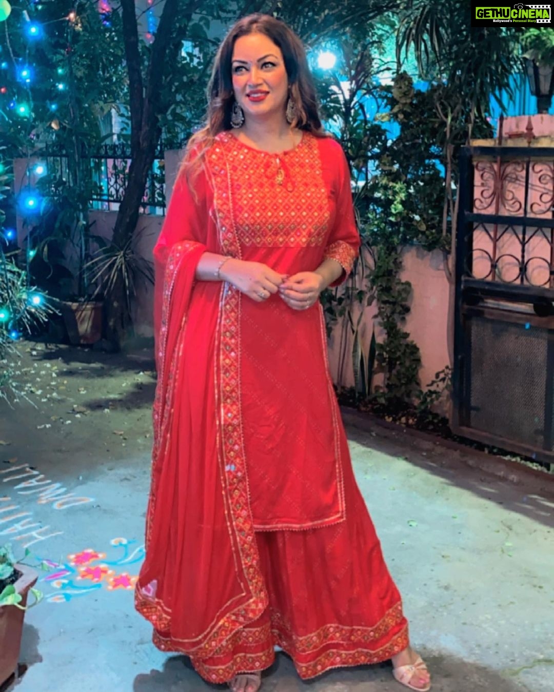 Maryam Zakaria Instagram - 🪔❤️ #HappyDiwali Pune, Maharashtra