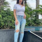 Maryam Zakaria Instagram - “I'm an original and that's perfection in itself” Happy sunday ❤️ . . #sundayvibes #photoshoot #travelphotography #pose #style #model #actress #influencer #fashion #maryamzakaria