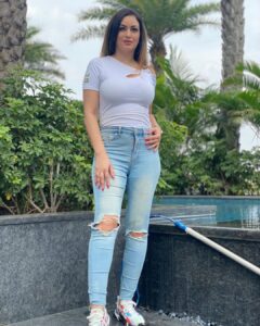 Maryam Zakaria Instagram - “I'm an original and that's perfection in itself”
Happy sunday ❤️
.
.
#sundayvibes #photoshoot #travelphotography #pose #style #model #actress #influencer #fashion #maryamzakaria