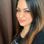 Maryam Zakaria Instagram - Good morning sunshine’s 🌞❤️ #selﬁeoftheday #smile Mumbai, Maharashtra