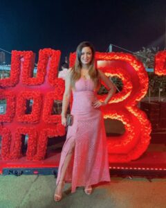 Maryam Zakaria Instagram - Pink is my latest crush💕🌸#bombaytimesfashionweek #pinkdress #redcarpet #fashion #actress #model #influencer #pose #glam #maryamzakaria