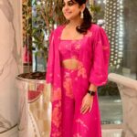 Meera Nandan Instagram - I thought I’ll add some colour to your feed 😉💓 . #colour #instagood #wednesday #love #positivevibes #magenta #happycolour #dubai #mydubai #happyme Grand Hyatt Dubai