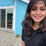 Meera Nandan Instagram - Remember the pictures we used to draw as kids - of hills and rivers and sun rise and birds? I feel extremely grateful that I get to travel to these places I once drew ❤️ . #instareels #reelsinstagram #throwback #love #beautifulplaces #chicago