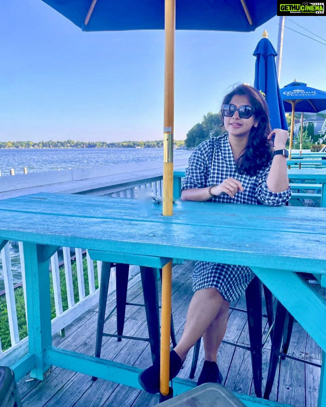 Meera Nandan Instagram - Take me back to this beautiful place 💫 #sundaythoughts #sunday #love #solo #travellingsolo #food #instagood #happyme #positivevibes #onlyme Spring Grove, Illinois