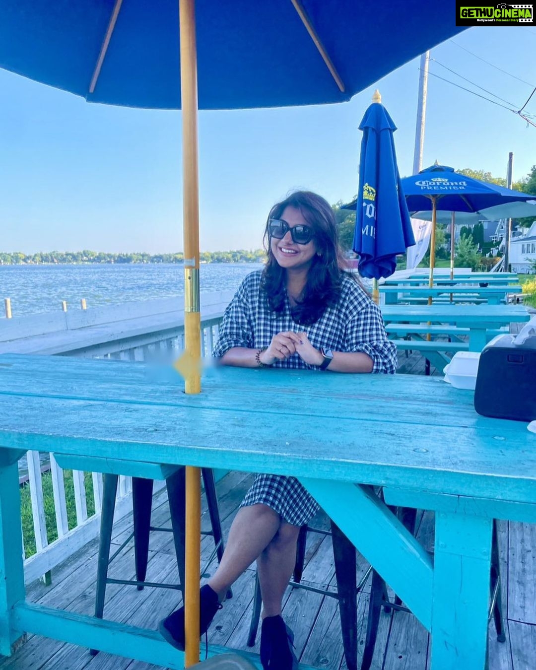 Meera Nandan Instagram - Take me back to this beautiful place 💫 #sundaythoughts #sunday #love #solo #travellingsolo #food #instagood #happyme #positivevibes #onlyme Spring Grove, Illinois