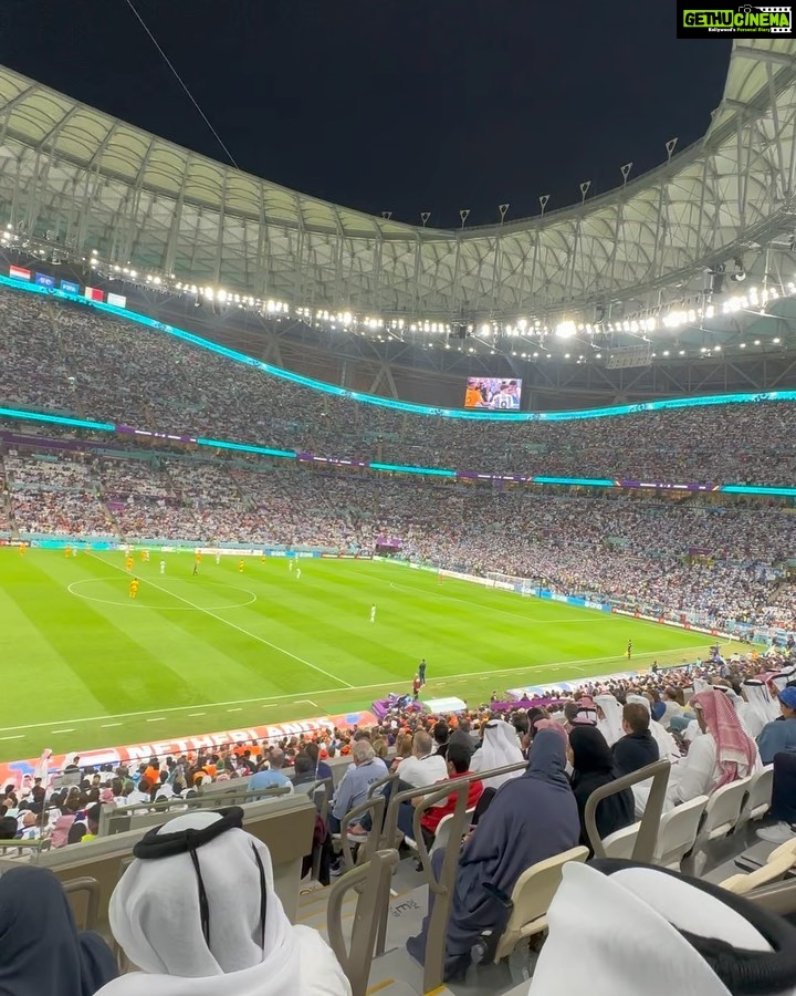 Mouni Roy Instagram - VAMOSSSSSSS!!!!!!! @qatarairways #FIFAWorldCupQatar22 #BestWorldCup #Qatar #DohaDiaries #NowIsAll