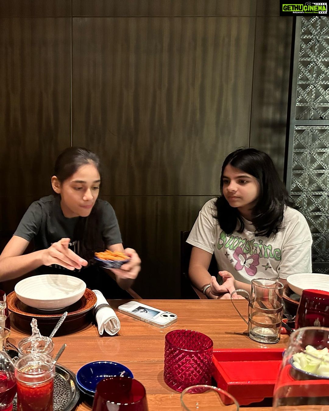 Mouni Roy Instagram - Sir Sherlock & his Watson decoding her birthday dinner code 🌚 #myno1 #RysaSinghs12th
