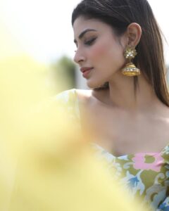 Mouni Roy Instagram - Always in my lane, minding my own business 💋