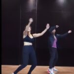 Naira Shah Instagram - Dance ka bhoot😍😍😍 @brahmastrafilm Loved the song vibe❤️ #dancekabhoot #dancemasti#fun#brahmastra#ranbirkapoor#lovelife#livelife#enjoyeverymoment#nairashah🌟#2022#trending#trendingreels