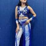 Naira Shah Instagram - Glammed up in glitters for a dazzling performance ✨ Dubai, United Arab Emirates