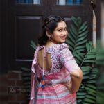 Nakshathra Nagesh Instagram - Wearing : @abarnasundarramanclothing @srinivi_collectionz 📸 by @youandmemediaz Hair by @durga_hair_stylist #adshoot
