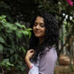 Namita Krishnamurthy Instagram - Feeling the stupid little breeze for my stupid little mental health ☁️💜 Outfit: @studio_l_by_lini 📸: @sat_narain #curlyhair #portrait #browngirlmagic #feels Besant Nagar, Tamil Nadu, India
