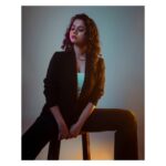 Namita Krishnamurthy Instagram - Frankly my dear, I don't give a damn. Photographer: @suraj_desur_photography MUA: @ayshwarya_raj Stylist: @devikaspradip #namitakrishnamurthy #highlightonfleek #portraitphotography #retrovibes