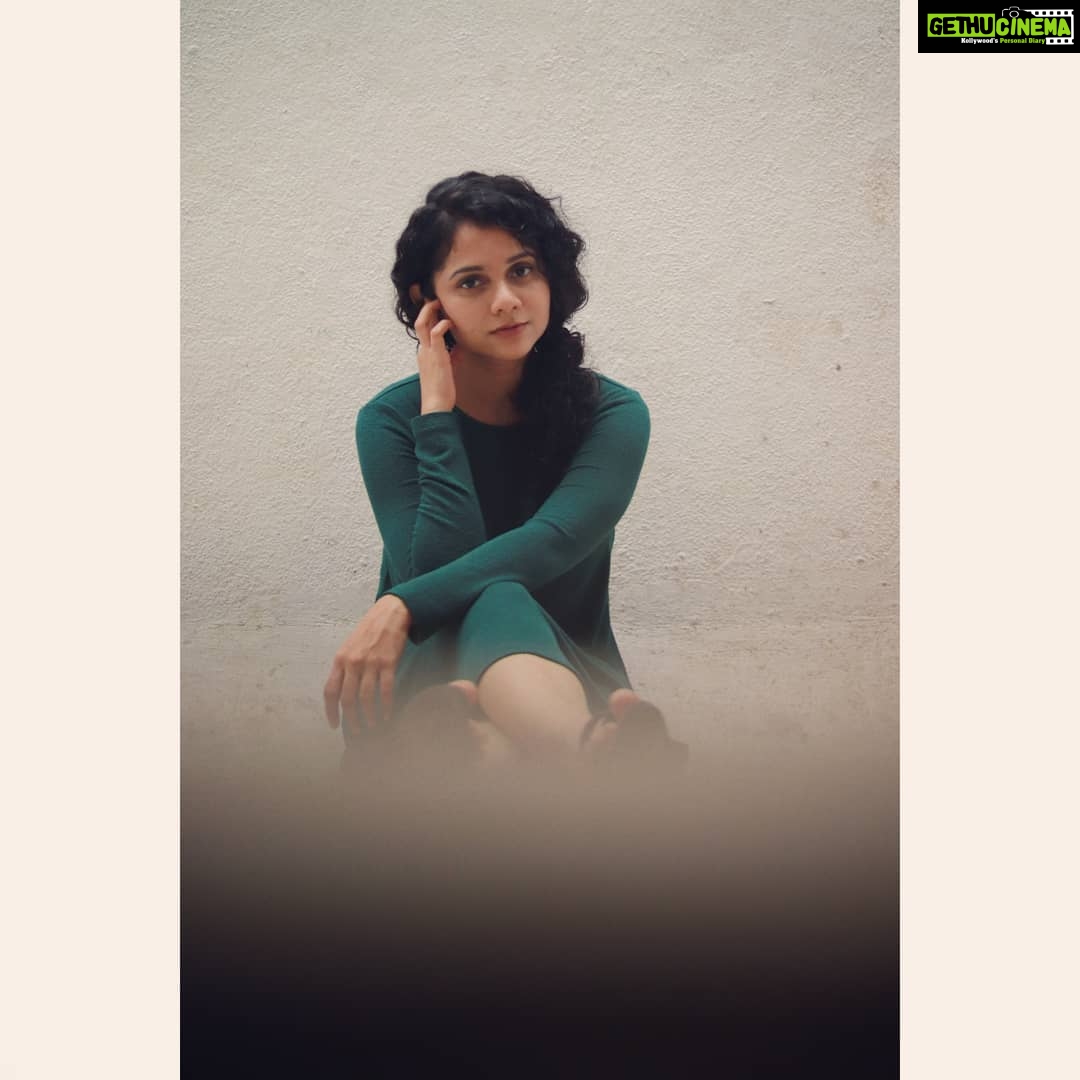 Namita Krishnamurthy Instagram - The love for #Triples on @disneyplushotstarvip has been overwhelming. Humbled and grateful to be serving up some laughs and romance during these trying times! Photographer: @hakunamatata_sai ๐ธ #triplesthefun #hotstarspecials #tamilwebseries #moodyportraits #disneyplushotstarpremiere #curlygirl Chennai, India