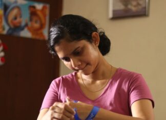 Namita Krishnamurthy Instagram - This is an appreciation post for the resilient force that is the #NovemberStory team. Despite a number of hurdles - two lockdowns, a cyclone, date and location issues, trysts with #covid_19 - this team pulled off an epic story that spans multiple timelines, numerous locations, a HUGE starcast, and a nuanced and complex screenplay. @indhra_subramanian led by example, always maintaining composure on set. This is one of the qualities I admire the MOST in a director, and he was equally instrumental in passing this quality down to his associates. @madhumitha_raghavan whose word I trusted with my life on every turn this project took (watch out for this lady!), @praveen_james - a constant pillar of joy and support, and the others I didn't have too much of an opportunity to interact with but still helped me give my best in every scene - @benjaminnnnnnnnnm, @santhosh_raj_sakthivel, @sriranjanikannan, @iyshwaryavenkat, @ash_pixel_auteur and Dinesh. @vidhu.ig is masterful with his vision (of the frame, and otherwise) and generous with his kindness. Thank you for giving me Mathi! It has been a pleasure and honour to be a part of this long yet satisfying journey. Because, "we always realise the purpose of our life not at the end of the journey but by looking back at the paths we chose." ❤️ #NovemberStory #behindthescenes #namitakrishnamurthy 📸 @suraj_desur_photography