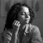 Namita Krishnamurthy Instagram - Living for the sun on my skin and the wind in my hair. 🤍 📸 @capturesbymurshitha . #portrait #pursuitofportraits #theportraitcentral #theportraitpr0ject #portfolioclub #portrait_vision #actorlife #chennai #tamilcinema #chennaiphotographer #instagood #ınstadaily