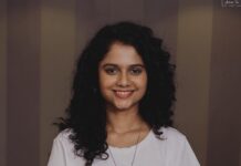 Namita Krishnamurthy Instagram - Vadivukkarasi. 👑❤️ Thank you @mr.rathna for this unforgettable character and her quirks. Please catch #GuluGulu in theatres now, and you’ll see why Vadivu is so special to me. And if you have already, let me know your favourite scene. 🤗 📸 @thetruth_art #namitakrishnamurty #gulugulu #santhanam Chennai, India
