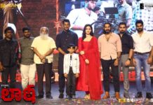 Nandha Durairaj Instagram - Happy faces indeed💫 Stills from @actorvishalofficial #Laatti song launch event A @itsyuvan musical @rana_productions_ @nandaa_actor @actorramana_official @dir_vinothkumar @thesunainaa @balasubramaniem_dop @bala_dop @peterheinoffl @srikanth_nb @harikr_official @ursvamsishekar @ticketfactoryoffl #Vishal