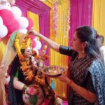 Navaneet Kaur Instagram - स्त्रीशक्ती शारदोत्सव मंडळ गांधी चौक अमरावती येथे माता जी चे दर्शन करुण आशीर्वाद घेतले