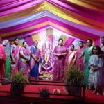 Navaneet Kaur Instagram – नवदुर्गा महिला उत्सव मंडल, उर्वशी नगर, कलोती लेआउट अमरावती  येथे माता जी चे दर्शन करुण आशीर्वाद घेतले