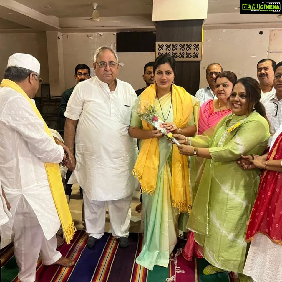 Navaneet Kaur Instagram - जय जरवरी सदा बहारी अमर शहीद संत कंवरराम साहिब के बलिदान दिवस निमित्त रक्तदान शिबिर मे उपस्थिती
