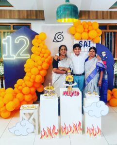 Navya Nair Instagram - My babes bday .. more pics to come ❤️

Pic credits @gananbabu 
Muh @amal_ajithkumar 
Styling @___namitha.___ 
Event cordination @___namitha.___