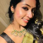 Navya Nair Instagram - Selfie 😍 Makeup @sijanmakeupartist Jewellery @meralda.jewels
