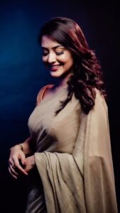 Neetha Ashok Instagram - Let love guide you 💛💚

Designed by @rishi_designs11 @hvpallavigowda 
MUA @dhwanimakeovers 
Accessories by @pipapo.jewelry 
PC @abi_spandan @d_tale_teller 
Studio space @lightbucketproductions