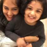 Neetha Ashok Instagram - Happy birthday my Munchkin 😍 love the feeling of seeing you grow and you are already 3!!!! I still can’t digest it!! Chikki loves you and all the giggles that we have have and you will always be my bestest birthday gift forevaaaaaa🗣🔊🔈🔉🔊 😍🥰❤️ PC : pictures may be blur but the joy is pure 🤗🥰