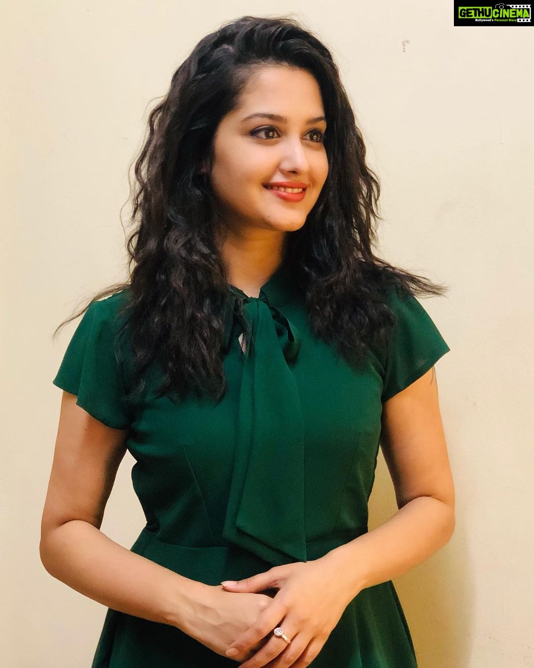 Neetha Ashok Instagram - Have a great weekend 🥰 Dress by @arulaa_by_rashmianooprao #beingpanna