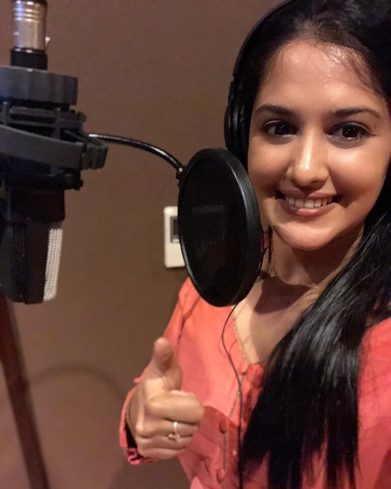 Neetha Ashok Instagram - After what I watched at dubbing of Vikrant Rona the excitement,the anticipation, the happiness, the thrill, the gitters, all have multiplied into zillion*10000….times now!! 😍😍 kudos to your imaginations sir @anupsbhandari !! Now I see it alll coming together! (Goosebumps as I think of the complete version) 🤗🤗❤️❤️❤️🧿