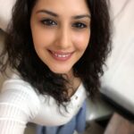 Neetha Ashok Instagram – 🤍💙 curls