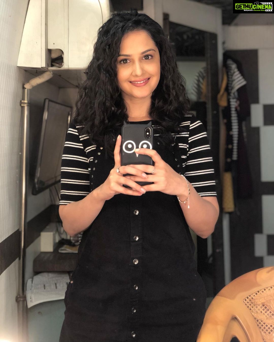 Neetha Ashok Instagram - No matter how much it hurts now, someday you will look back and realise your struggles changed your life for better. βπ»β€οΈ This picture was taken during the look test of Phantom. Initial days of caravan diaries πβ€οΈ Bangalore, India