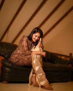 Neetha Ashok Instagram - "Always remember that you are absolutely unique. Just like everyone else."
 
Pc. @pradeepmachar 
Designed by @arulaa_by_rashmianooprao