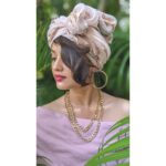 Neetha Ashok Instagram - NEVER be afraid to TRY SOMETHING NEW, because life gets BORING when you stay WITHIN THE LIMITS of what you ALREADY KNOW ❤️ #shotonphone #pastelcolors #art #playwithcolors #explore #learn My fav look by @heidilorenartistry 🤗🤗♥️♥️
