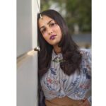 Neetha Ashok Instagram - Continued from prev post: You see a girl with Indian clothes & assume she has no sense of fashion. You see a girl with crop top and make-up & assume she is seeking for attention. Tall, short, skinny, fat, stringy or long or short hair, blackened nails, hair, saree or crop tops, lenses or spectacles. No physical appearance defines who a person is. To be continued... STYLED by the gorgeous @heidilorenartistry ❤️🤗 #shotonphone