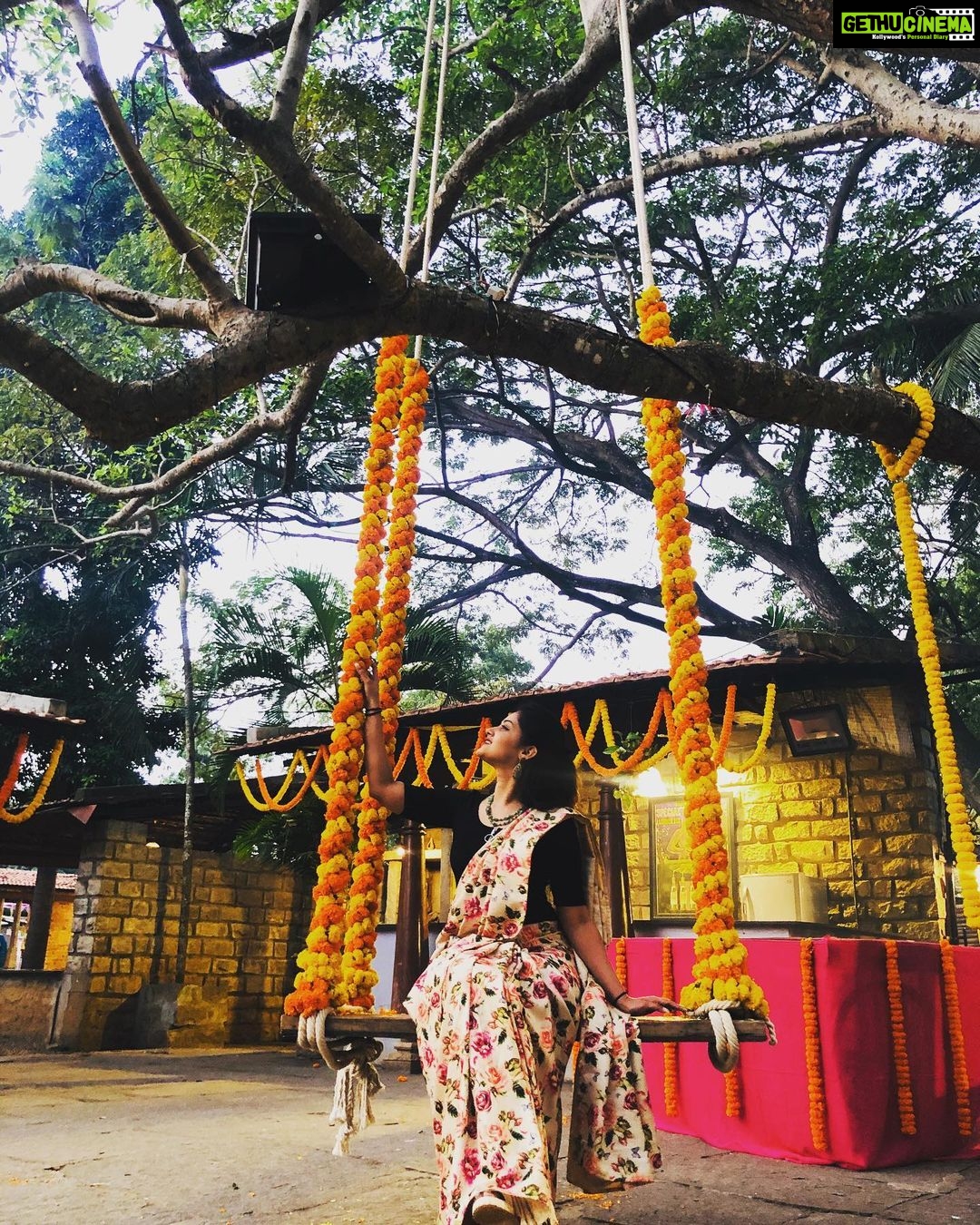 Neetha Ashok Instagram - LIFE goes through MOODS,,,,, has its SWINGS. They will PASS. You just need to HANG ON!!!!! ❤️ PC @dee_shereen The Tamarind Tree