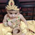 Neetha Ashok Instagram - Happy Krishna Janmashtami everyone from our lil girl Krishna ❤️😍 @babynaiarapandit @dee_shereen @adityapandit90 (real parents 😂) Pls note: I am the REEL parent 😬😂