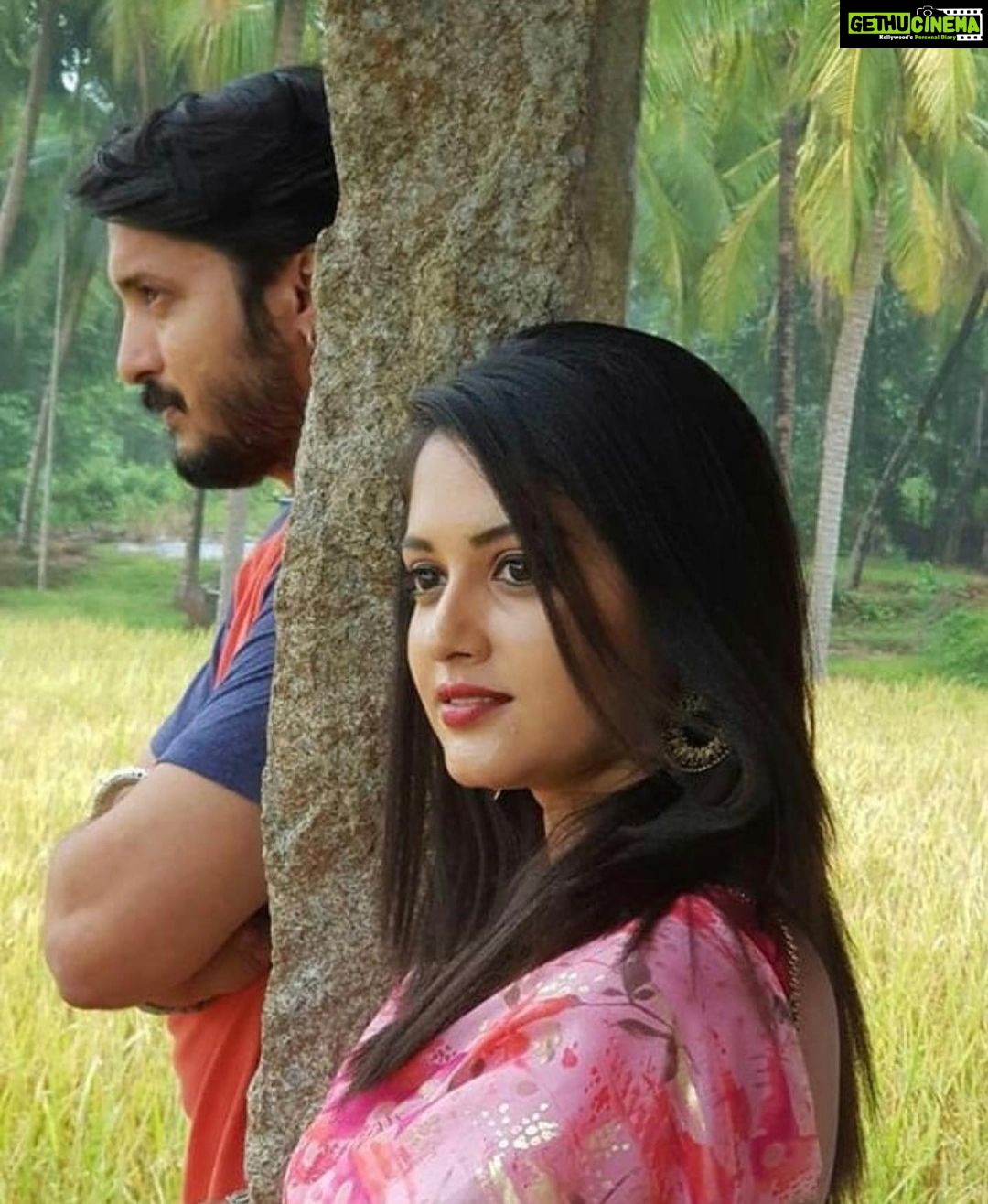 Neetha Ashok Instagram - Happy wala birthday Agnisakshi Kishore aka Abhimanyu aka Ammitji 🎂 may god bless you with lots n lots of laughter and love ❤️ have a wonderful year ahead 🙂❤️