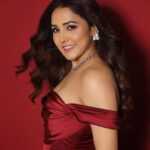 Neeti Mohan, red dress, hd