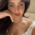 Neha Sharma Instagram - Happy weekend! 💫💕 #reels #reelsinstagram #reelitfeelit