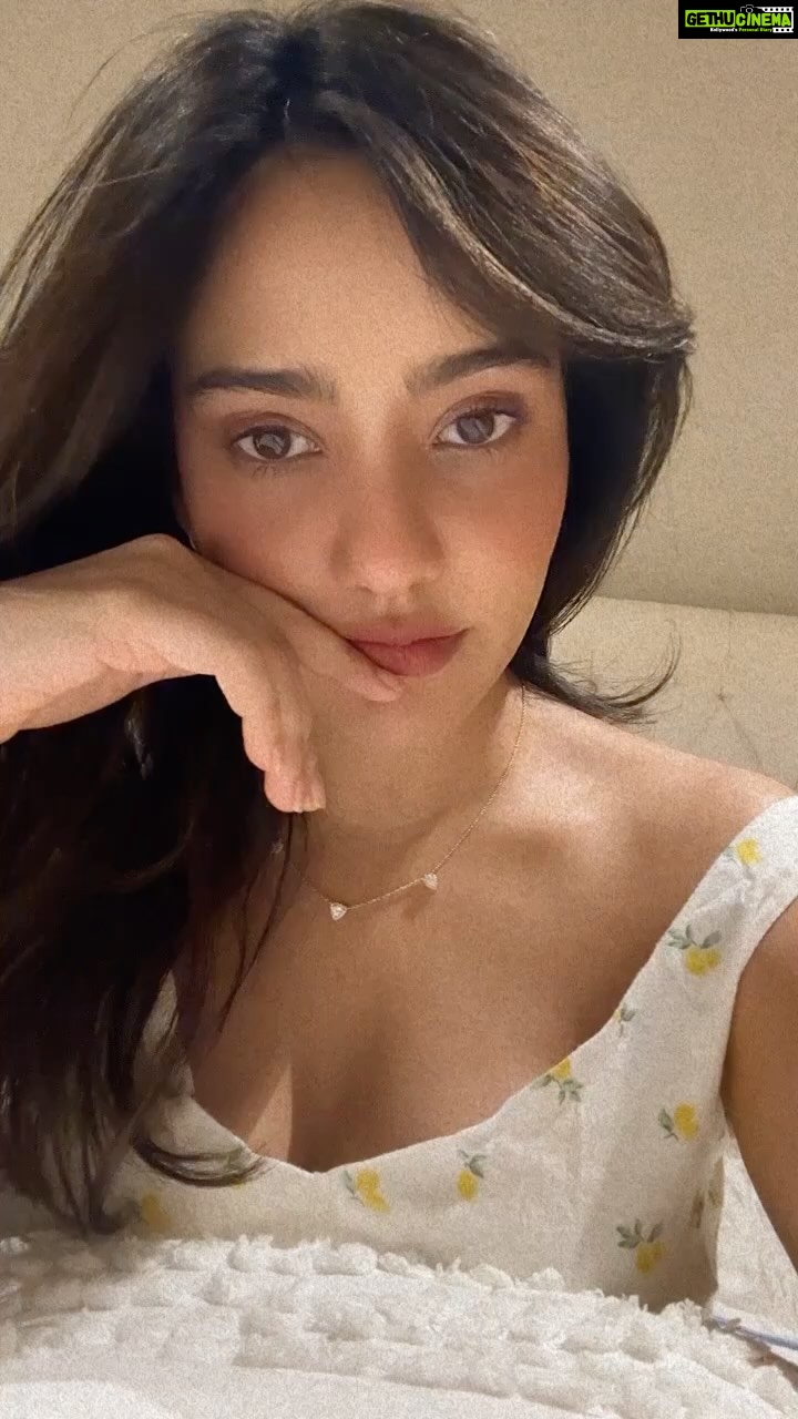 Neha Sharma Instagram - Happy weekend! 💫💕 #reels #reelsinstagram #reelitfeelit