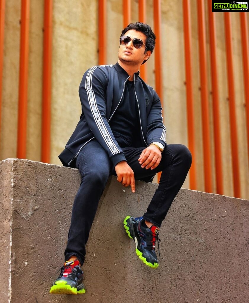 Nikhil Siddhartha Instagram - #18pages Promotion Time.. Promotions can also be fun 💥 #LoveIsCrazy #18PagesOnDec23 Styled by @sandhya__sabbavarapu Assistant : @sirichandana_medi Clicked by @pranav.foto Digitals @wallsandtrends