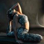 Nikita Dutta Instagram - Backbends are heart openers. Always keep some room in the heart for the unimaginable. 💕🦄 . . #BackBends #BendItToMendIt #EkaPadaRajakapotasana #OneLeggedKingPigeonPose #Yoga #HeartOpeners
