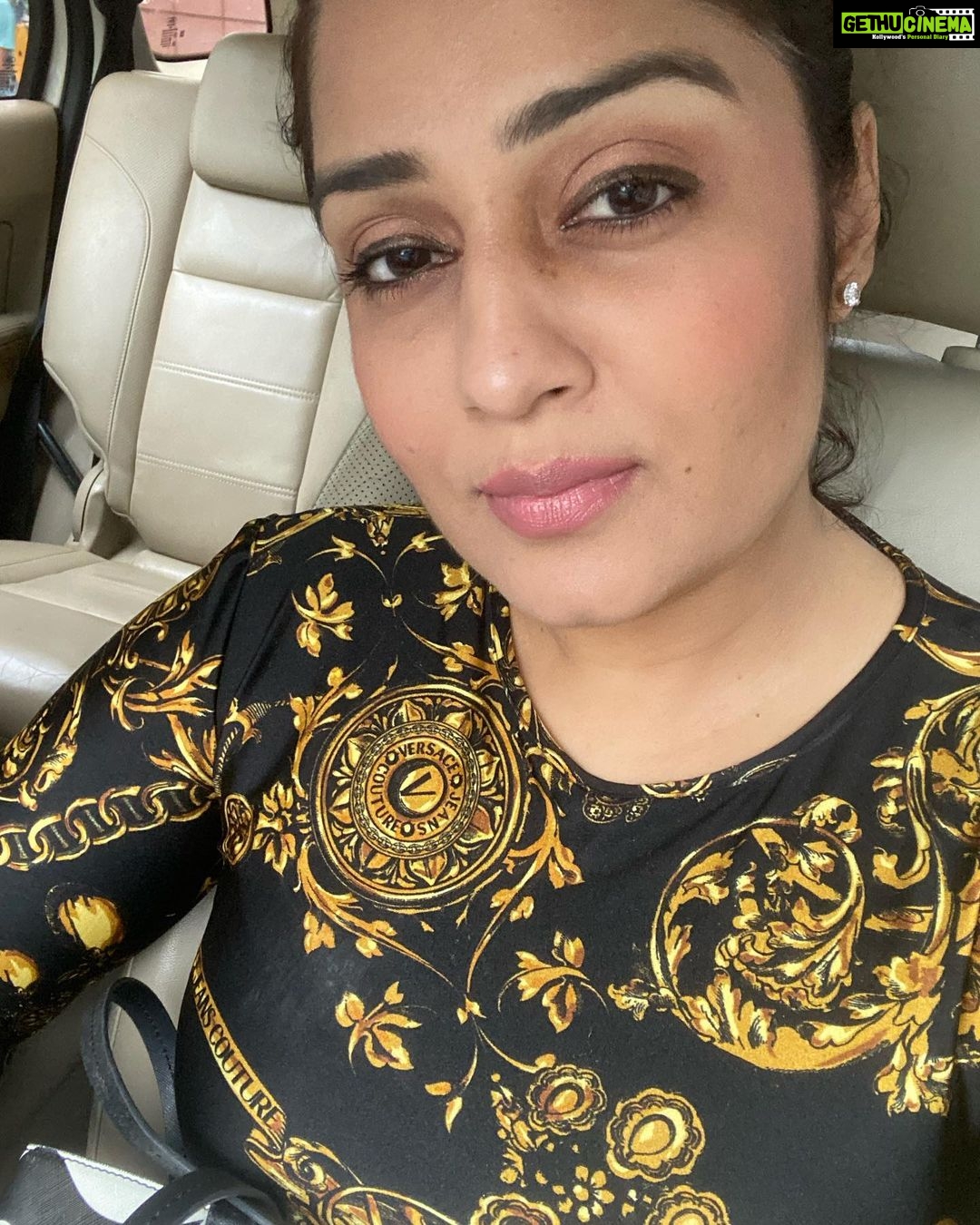 Nikita Thukral Instagram - Always be grateful for everything that’s the real magic of life. 💛 #grateful #blessings#actresslife #southindianactress