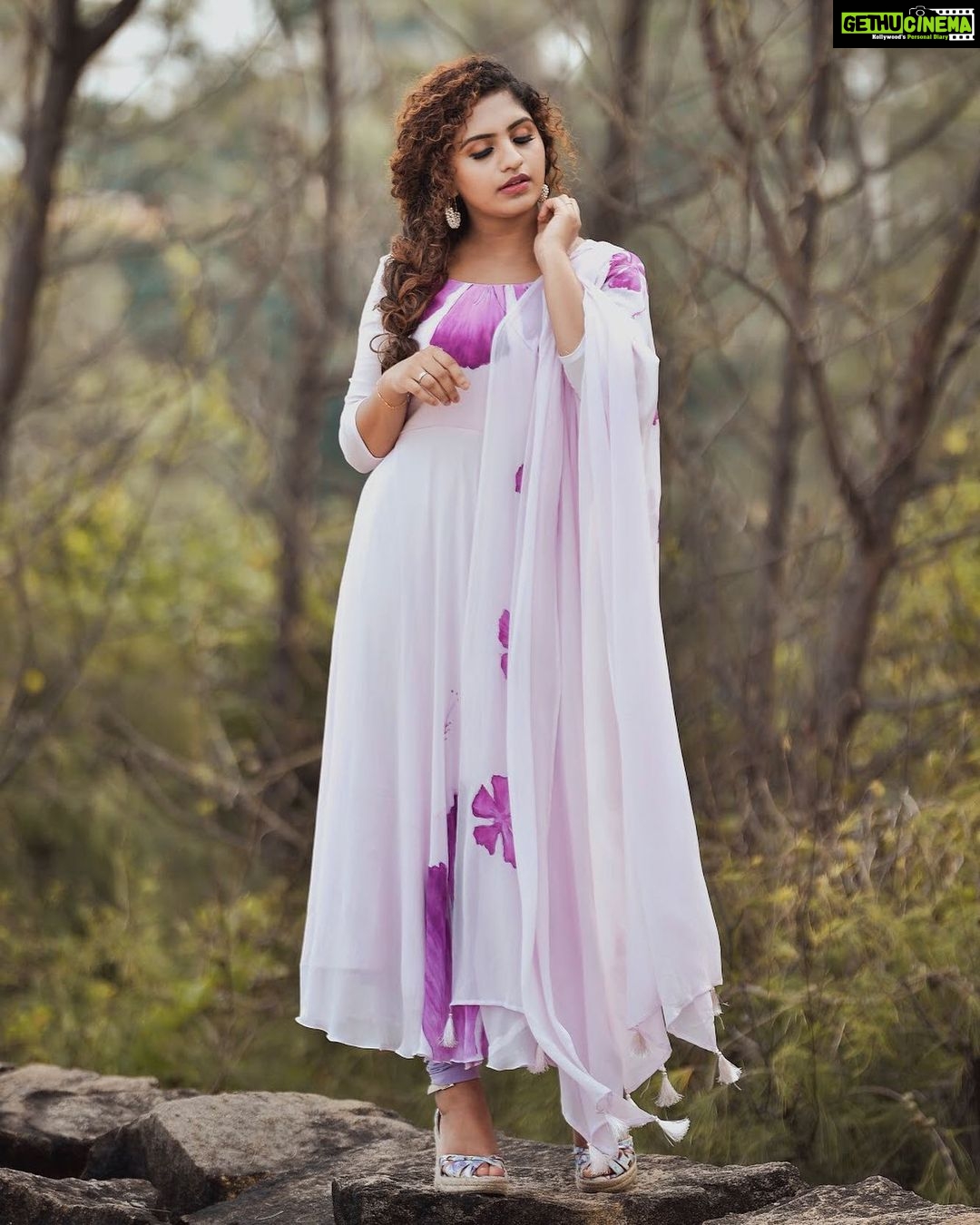 Noorin Shereef Instagram - @anjali_varma_official things♥️ #hibiscus collection