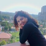 Noorin Shereef Instagram - 🌈